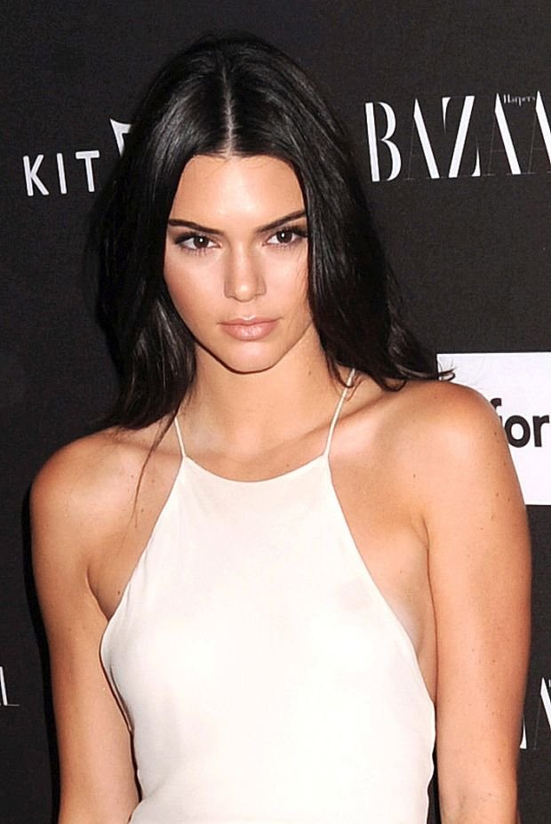 Κένταλ Τζένερ: Εκανε piercing στο στήθος της [εικόνες]  | iefimerida.gr 0