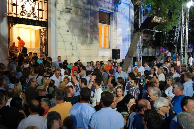 Μεϊμαράκης από την ιστορική Ρηγίλλης: Είμαστε το νέο και το παλιό μαζί, απόψε [εικόνες & βίντεο] | iefimerida.gr 4