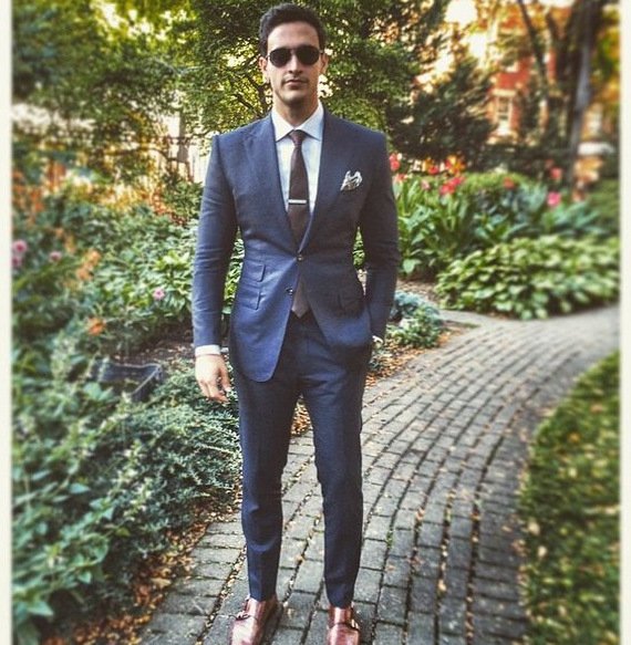 Αυτός είναι ο γαλανομάτης σέξι γιατρός που «τρελαίνει» το Instagram [εικόνες] | iefimerida.gr 8