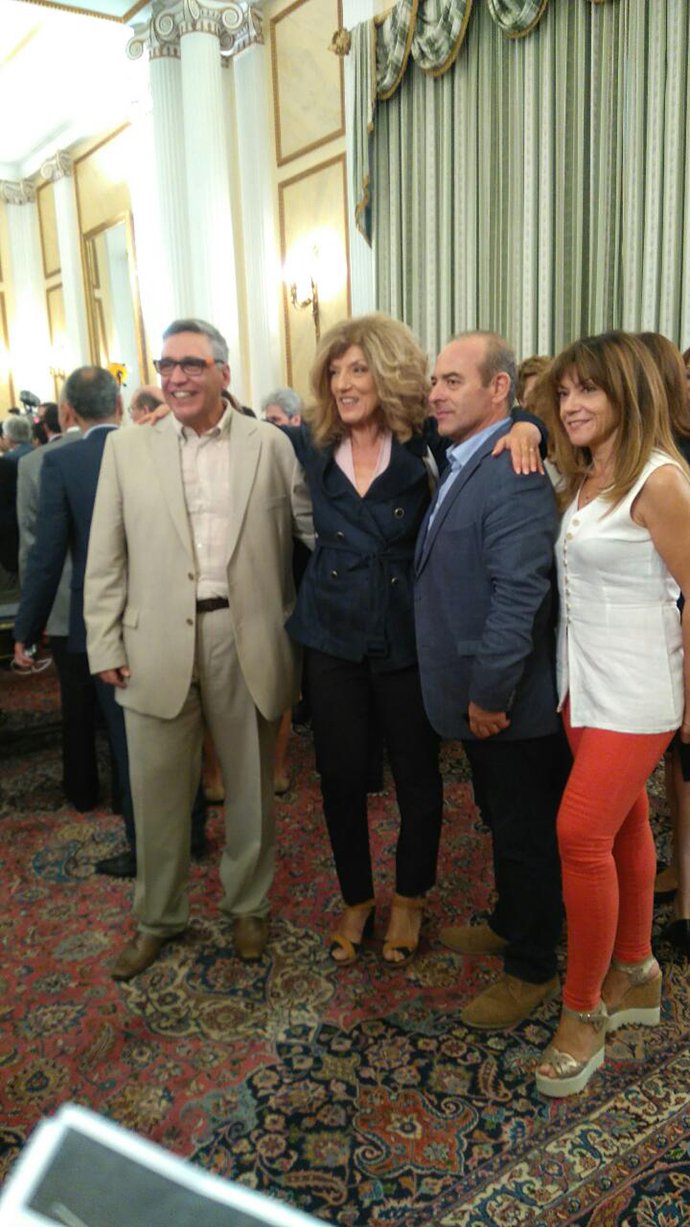 Σία Αναγνωστοπούλου: Ποια είναι η υφυπουργός που έβαλε «φωτιά» στην Εκκλησία [εικόνες] | iefimerida.gr 0