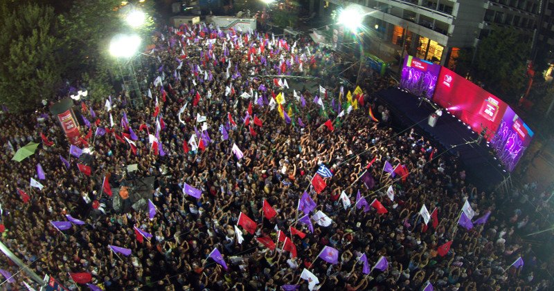 Τσίπρας από το Σύνταγμα: Οχι μόνο θα κερδίσουμε αλλά θα κάνουμε και ισχυρή κυβέρνηση [εικόνες] | iefimerida.gr 2