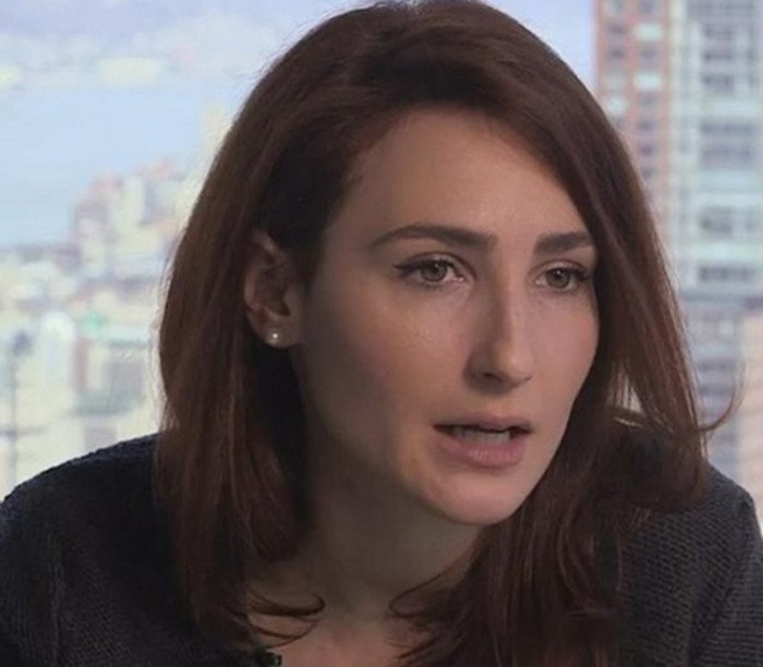 Μια 25χρονη κοκκινομάλλα ακτιβίστρια πρώτη στο Επικρατείας των ΑΝΕΛ -Η Μις «edosafakelaki.org» [εικόνες] | iefimerida.gr 3