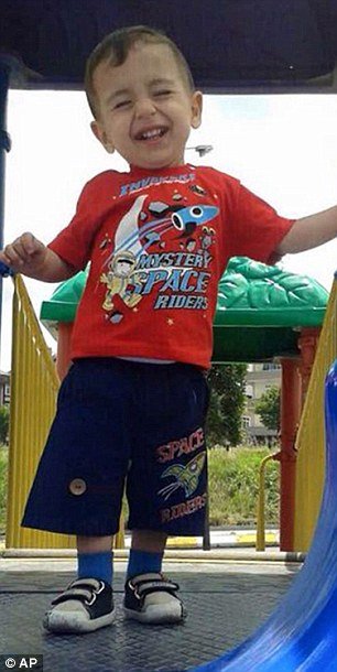 Αυτή είναι η μητέρα των νεκρών προσφυγόπουλων -Νέες αποκαλύψεις για το μοιραίο ταξίδι [εικόνες & βίντεο] | iefimerida.gr 6