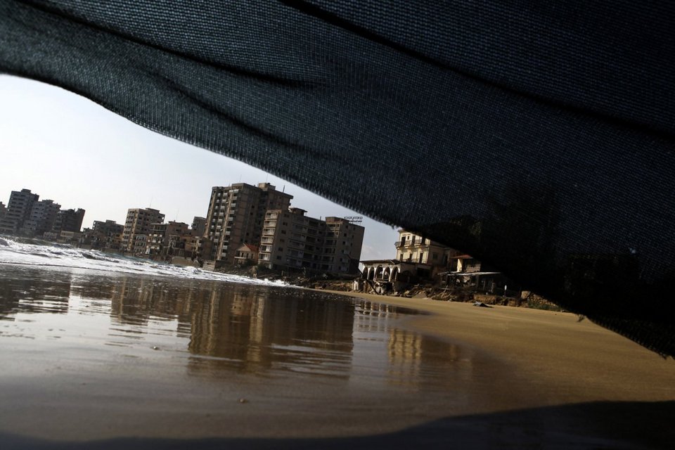 Βαρώσια, 41 χρόνια μετά την τουρκική εισβολή: Το θέρετρο-φάντασμα στην Αμμόχωστο της Κύπρου μπορεί να αποκτήσει και πάλι ζωή [εικόνες] | iefimerida.gr 11