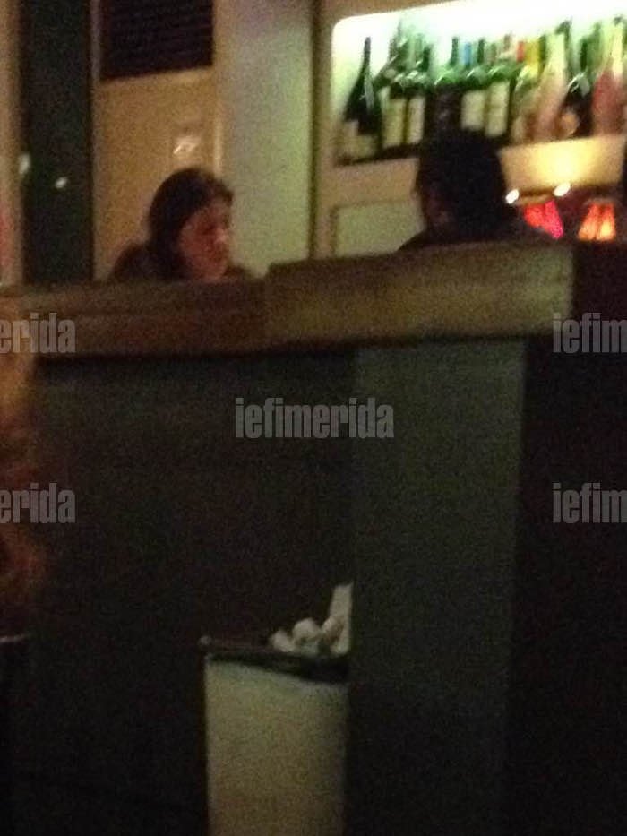 Η Ζωή σε ρομαντικό γεύμα με τον σύζυγό της [εικόνες] | iefimerida.gr 1