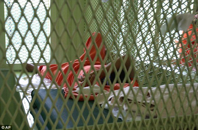 Σε απεργία πείνας ο τελευταίος Βρετανός κρατούμενος του Γκουαντανάμο [εικόνες] | iefimerida.gr 2