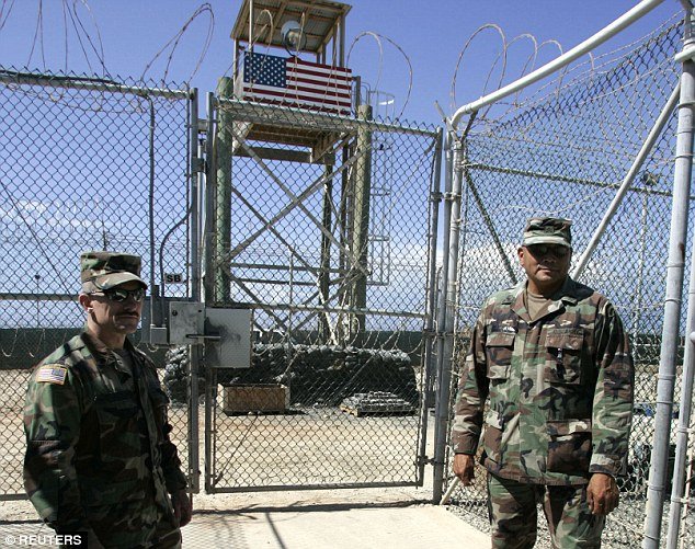 Σε απεργία πείνας ο τελευταίος Βρετανός κρατούμενος του Γκουαντανάμο [εικόνες] | iefimerida.gr 4