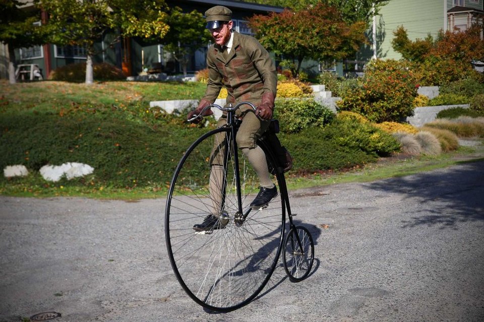 Σημερινό ζευγάρι νέων γύρισε πίσω στο 1800 -Ζουν ακριβώς όπως τότε [εικόνες] | iefimerida.gr 5