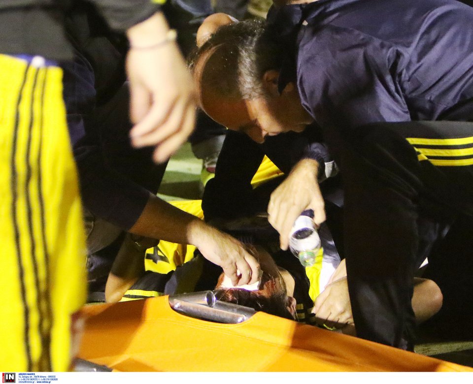 Παραλίγο... τραγωδία στην Καρδίτσα με ποδοσφαιριστή [εικόνες] | iefimerida.gr 0
