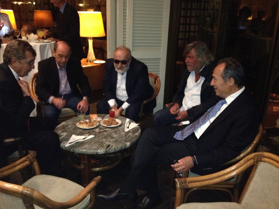 Ποιος υπουργός πήγε στη γιορτή του Κρεμαστινού [εικόνες] | iefimerida.gr 1