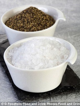 Πώς καθαρίζει η ανάσα από το σκόρδο και γιατί το παγωτό δεν μας δροσίζει; Διατροφικοί μύθοι και αλήθειες [εικόνες] | iefimerida.gr 6