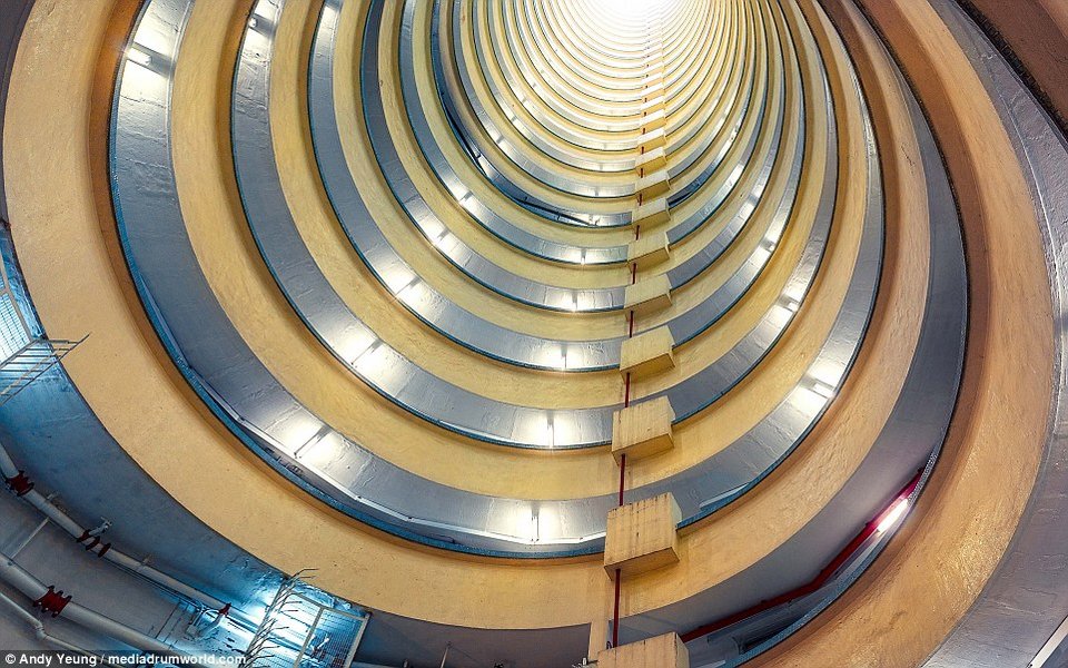 Οι ουρανοξύστες της Κίνας... ανάποδα! -Μοναδική φωτογράφιση, διαφορετική οπτική [εικόνες] | iefimerida.gr 11