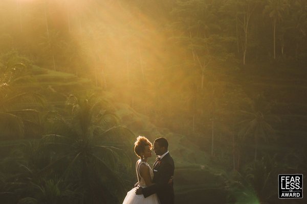 Οι 25 καλύτερες φωτογραφίες γάμου του καλοκαιριού - Ιδιαίτερα καρέ που ξεχειλίζουν συναίσθημα [εικόνες] | iefimerida.gr 17