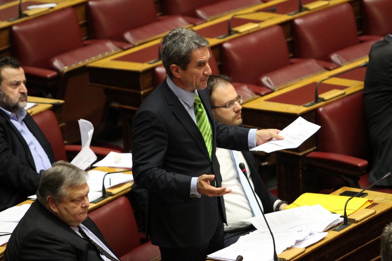 Θύελλα στη Βουλή με την επιστολή Κοτζιά για τα Σκόπια που δημοσιοποίησε η Χρυσή Αυγή [βίντεο]  | iefimerida.gr 4