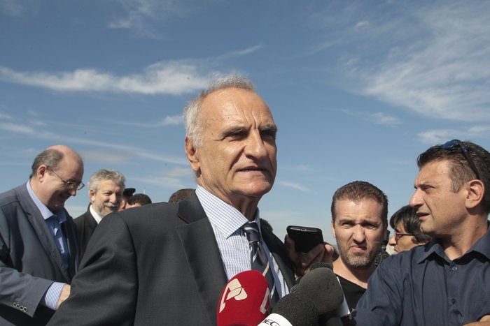 71 χρόνια από την απελευθέρωση της Αθήνας από τους ναζί -Εμφάνιση-έκπληξη Παπανδρέου [εικόνες] | iefimerida.gr 1