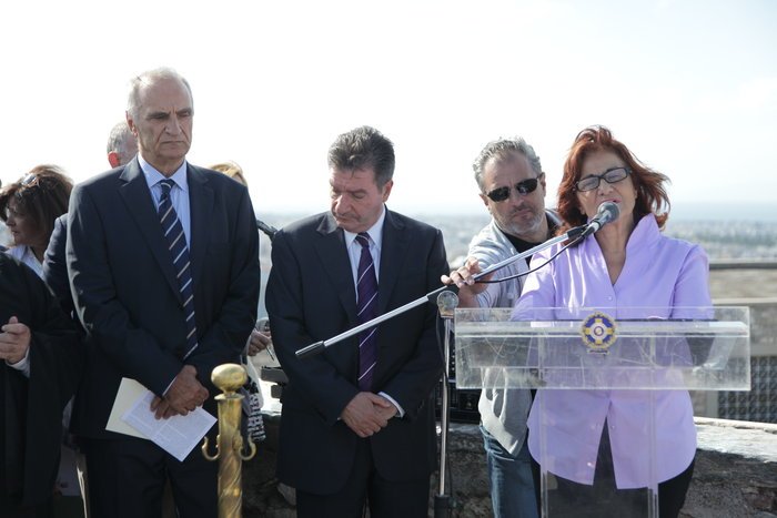 71 χρόνια από την απελευθέρωση της Αθήνας από τους ναζί -Εμφάνιση-έκπληξη Παπανδρέου [εικόνες] | iefimerida.gr 8