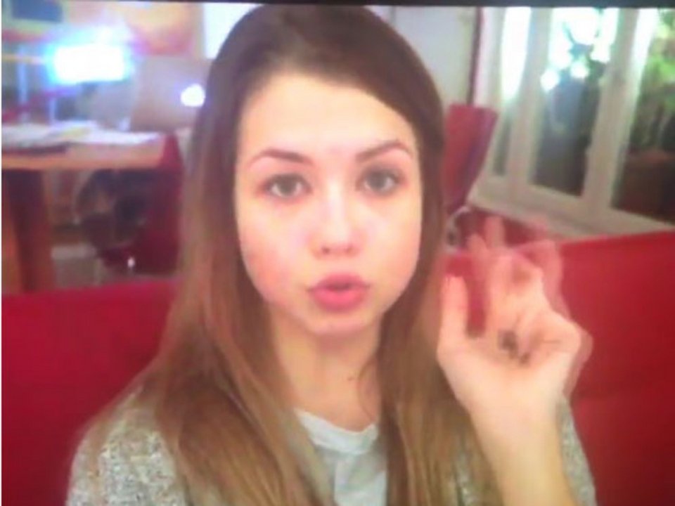 Διάσημη και πλούσια Youtuber κάνει το μοιραίο λάθος: Προτείνει μάσκα ομορφιάς με κανέλα που καίει το πρόσωπο [βίντεο] | iefimerida.gr 2