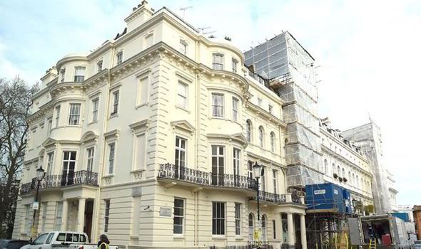 Θέλετε να ζήσετε σαν τον Τζέιμς Μποντ; Δείτε πόσο θα σας κοστίσει [εικόνες] | iefimerida.gr 3