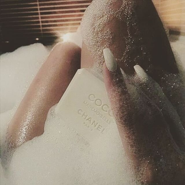 Ποιος είναι ο άντρας που παντρεύεται η Εκατερίνα Ριμπολόβλεβα στον Σκορπιό [εικόνες] | iefimerida.gr 12