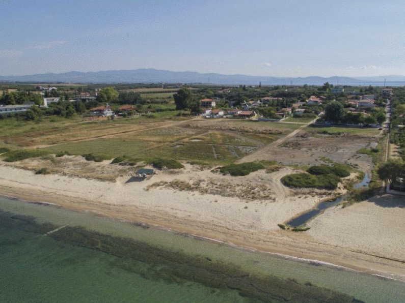 Αυτά είναι τα 14 ακίνητα που πωλεί το ΤΑΙΠΕΔ – Παραθαλάσσια οικόπεδα, πολυκατοικίες [εικόνες] | iefimerida.gr 0