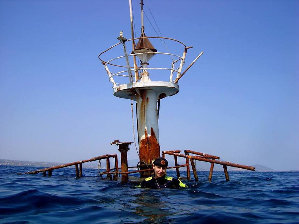 Το ναυάγιο του Eurobulker X -Το φορτηγό πλοίο που κόπηκε στα δύο έξω από τη Χαλκίδα [εικόνες]  | iefimerida.gr 4