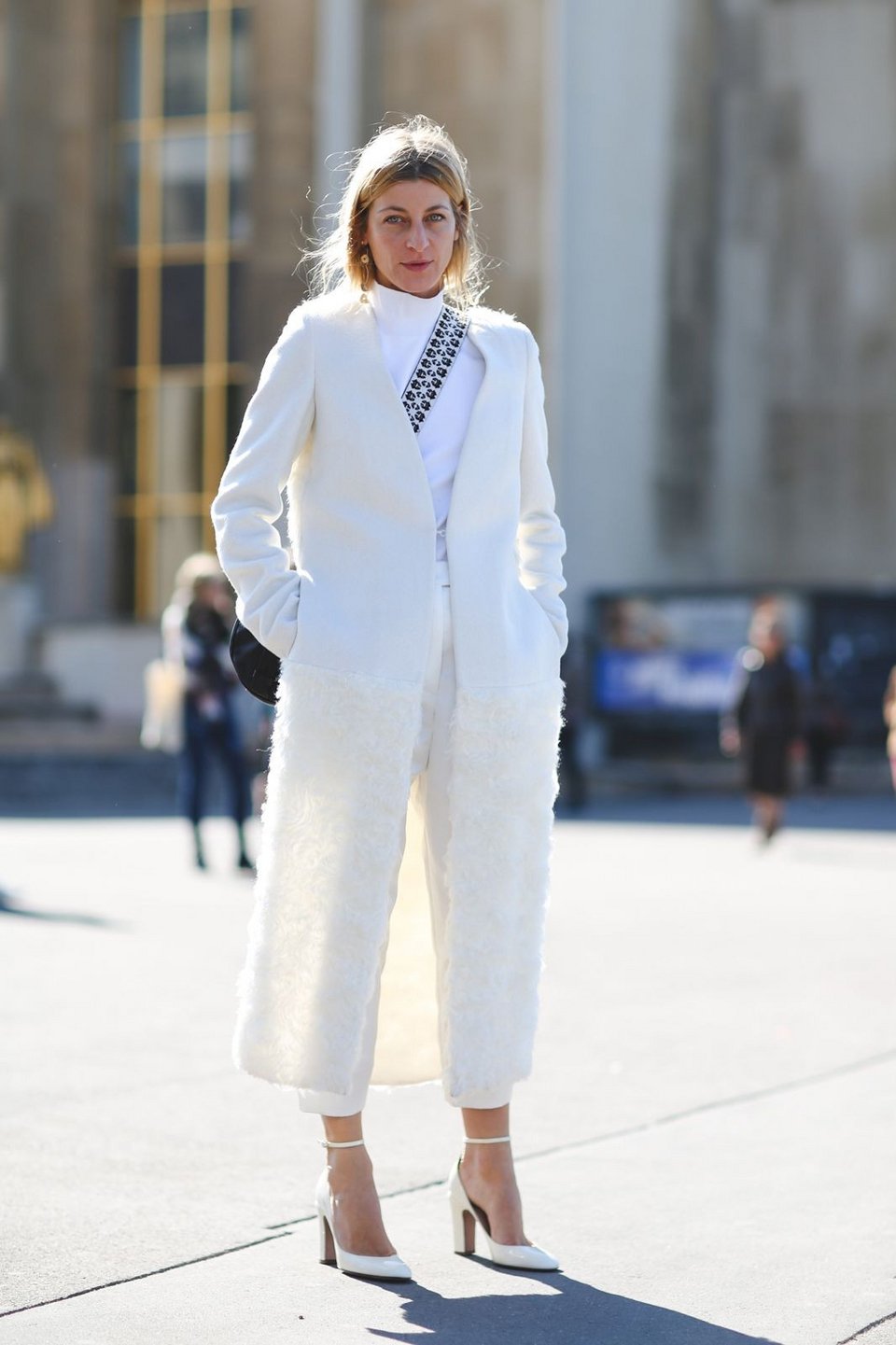 «Τι φοράει αυτή;»: Εβδομάδα μόδας στο Παρίσι και οι Παριζιάνες ντύθηκαν έξαλλα - Ξεχύθηκαν στους δρόμους και εντυπωσίασαν [εικόνες] | iefimerida.gr 15