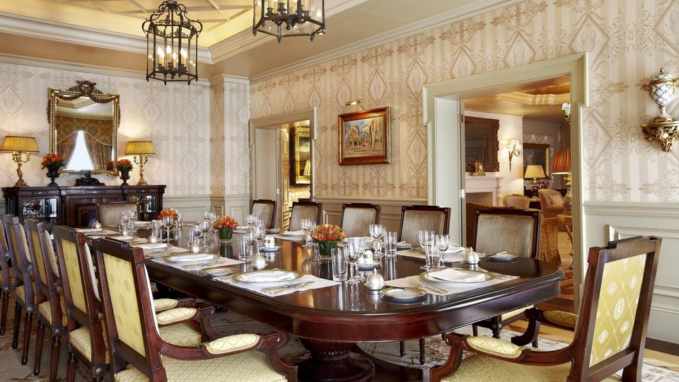 Αυτή είναι η βασιλική σουίτα που θα μείνει ο Ολάντ στη «Μεγάλη Βρεταννία» [εικόνες] | iefimerida.gr 1