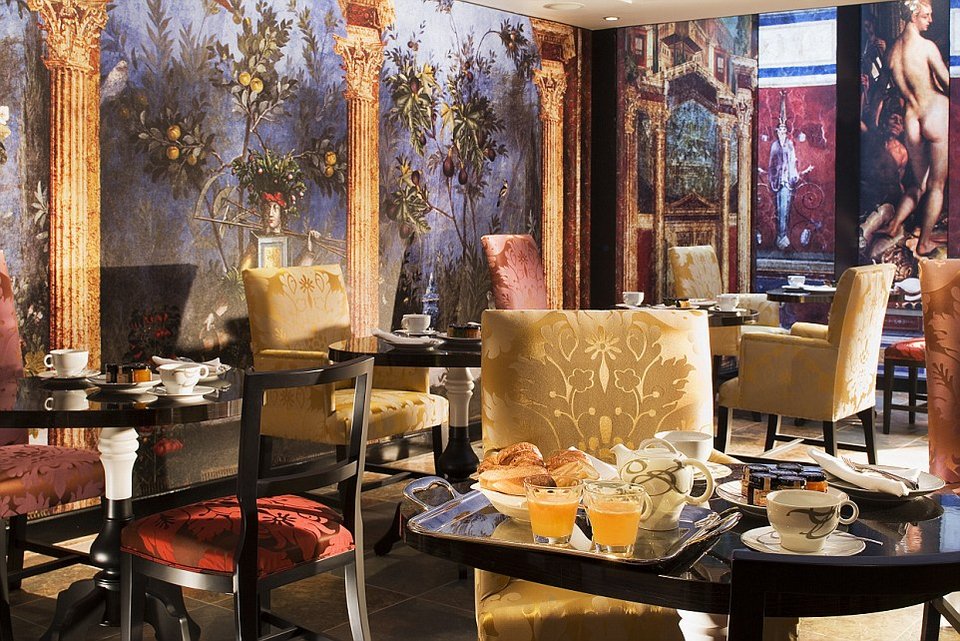 Εκπληκτικές σουίτες ξενοδοχείων, με την υπογραφή μεγάλων οίκων μόδας [εικόνες] | iefimerida.gr 3