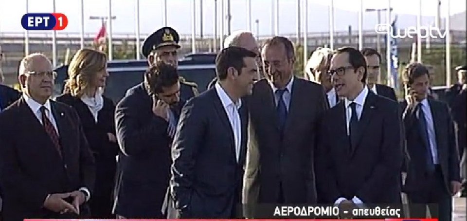 Η άφιξη του Φρανσουά Ολάντ στην Αθήνα [εικόνες] | iefimerida.gr 8