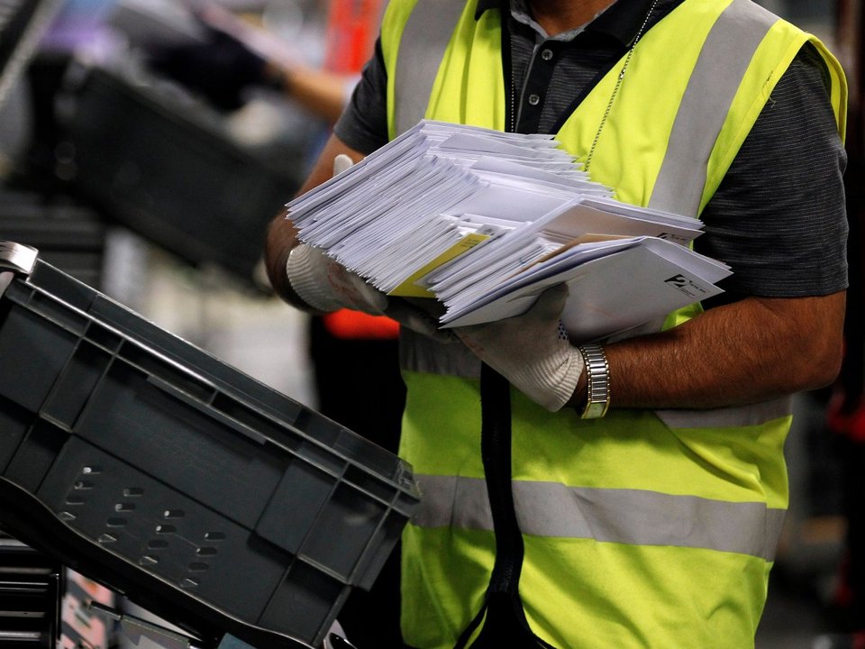 Αυτά είναι τα 10 επαγγέλματα που θα εξαφανιστούν τα επόμενα χρόνια [λίστα] | iefimerida.gr 9