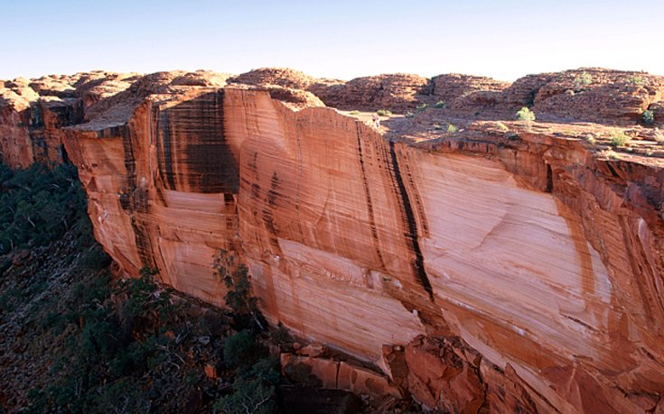 Μοιραία πόζα: Επεσε από γκρεμό 30 μ. προσπαθώντας να βγάλει την τέλεια φωτογραφία [εικόνες] | iefimerida.gr 3