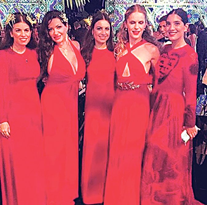 Γάμος χλιδής κόρης Αιγύπτιου μεγιστάνα στο Νείλο -Η Ελληνίδα «πεθερά» και οι προσκεκλημένοι από την Ελλάδα [εικόνες] | iefimerida.gr 2