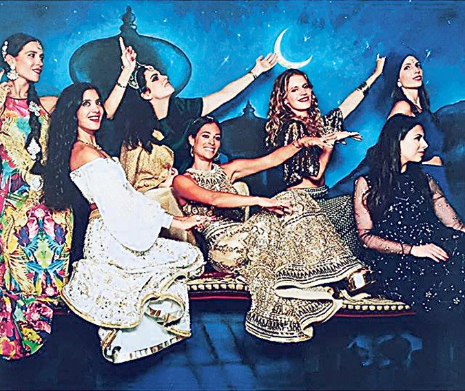 Γάμος χλιδής κόρης Αιγύπτιου μεγιστάνα στο Νείλο -Η Ελληνίδα «πεθερά» και οι προσκεκλημένοι από την Ελλάδα [εικόνες] | iefimerida.gr 3