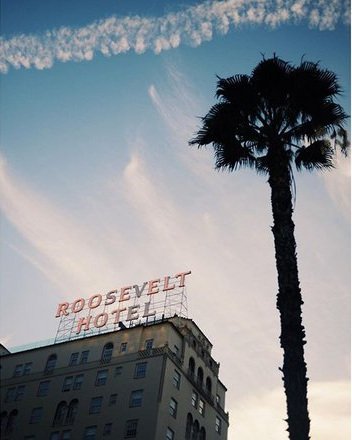 Δέκα στοιχειωμένα ξενοδοχεία -Φαντάσματα, περίεργα περιστατικά και μόνο θαρραλέοι επισκέπτες [εικόνες] | iefimerida.gr 8