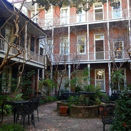 Δέκα στοιχειωμένα ξενοδοχεία -Φαντάσματα, περίεργα περιστατικά και μόνο θαρραλέοι επισκέπτες [εικόνες] | iefimerida.gr 6