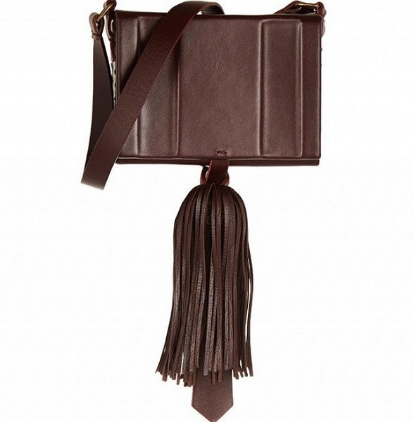 Οι 7 τσάντες που κρατούν οι πιο ισχυρές γυναίκες του κόσμου (και η πιο φθηνή εκδοχή τους) [εικόνες] | iefimerida.gr 11