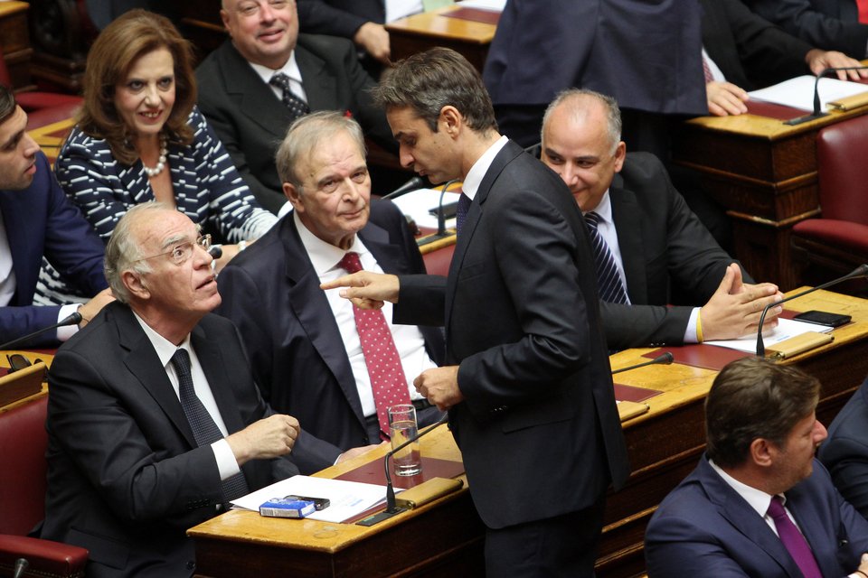 Πρώτη μέρα του Βασίλη Λεβέντη στη βουλή -Δείτε όλο το παρασκήνιο [εικόνες] | iefimerida.gr 2