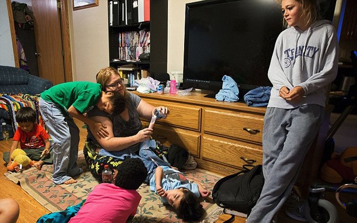 Ενα «μεθυσμένο» χωριό: Εκεί που οι 14 μόνιμοι κάτοικοι ήπιαν 4 εκατ. κουτάκια μπύρας σε ένα χρόνο [εικόνες]  | iefimerida.gr 1