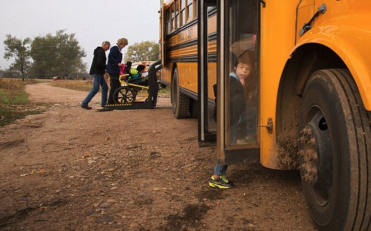 Ενα «μεθυσμένο» χωριό: Εκεί που οι 14 μόνιμοι κάτοικοι ήπιαν 4 εκατ. κουτάκια μπύρας σε ένα χρόνο [εικόνες]  | iefimerida.gr 4