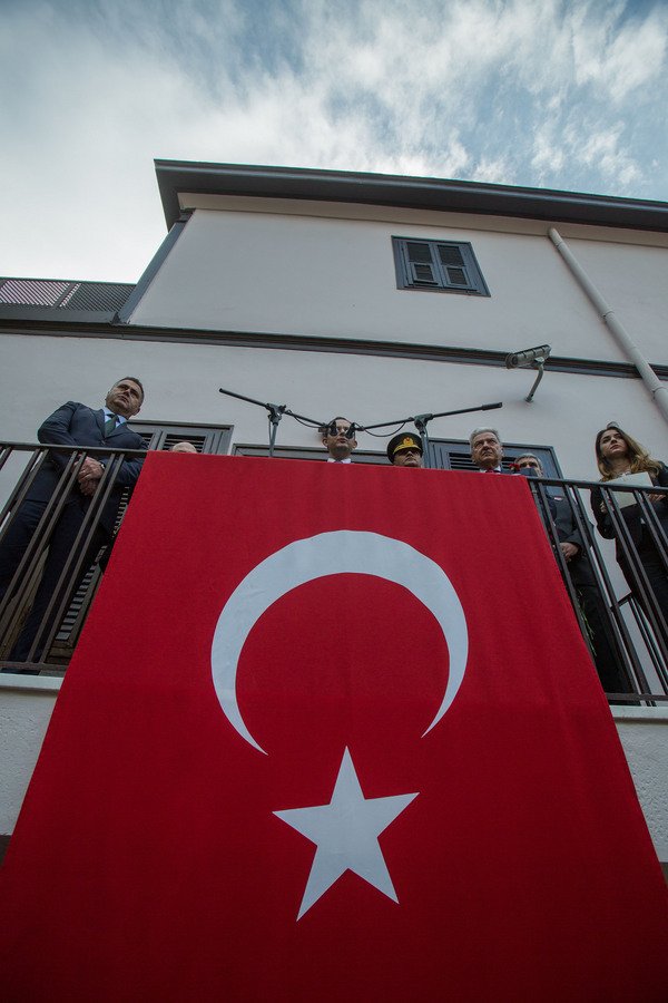 3.000 Τούρκοι στη Θεσσαλονίκη για την επέτειο από τον θάνατο του Κεμάλ – Δεκάδες λεωφορεία στο σπίτι-μουσείο Ατατούρκ [εικόνες] | iefimerida.gr 4