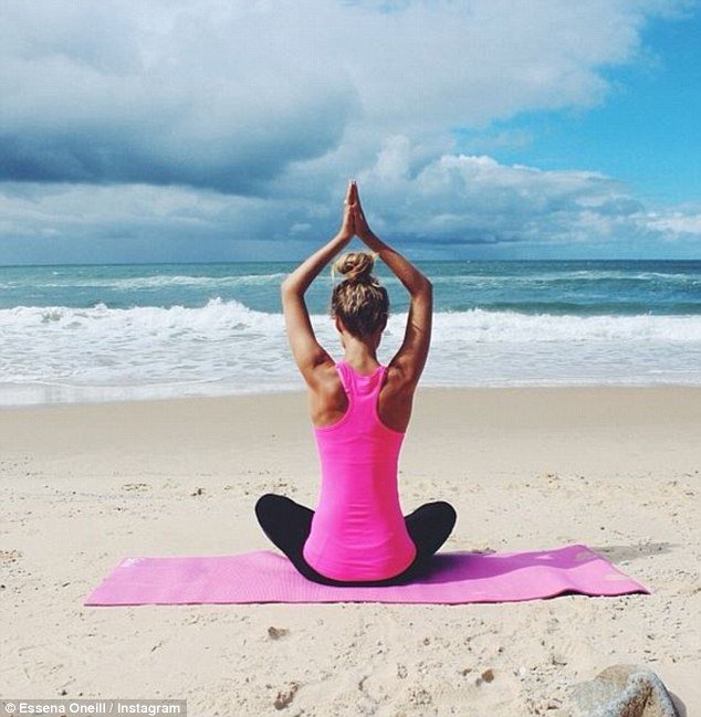 Σταρ του Instagram κάνει την ανατροπή -Γράφει κάτω από τις φωτογραφίες πόσα χρήματα έβγαλε από αυτές [εικόνες] | iefimerida.gr 4