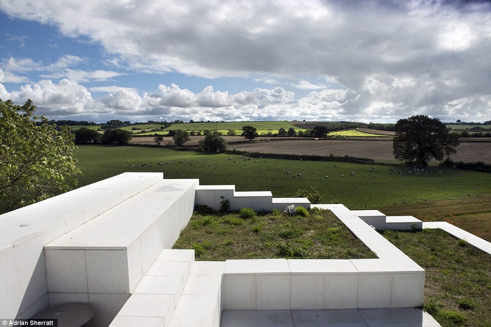 Το σπίτι-σκάλα που οδηγεί στον ουρανό - Ενα οίκημα αλλιώτικο από τ' άλλα [εικόνες] | iefimerida.gr 4