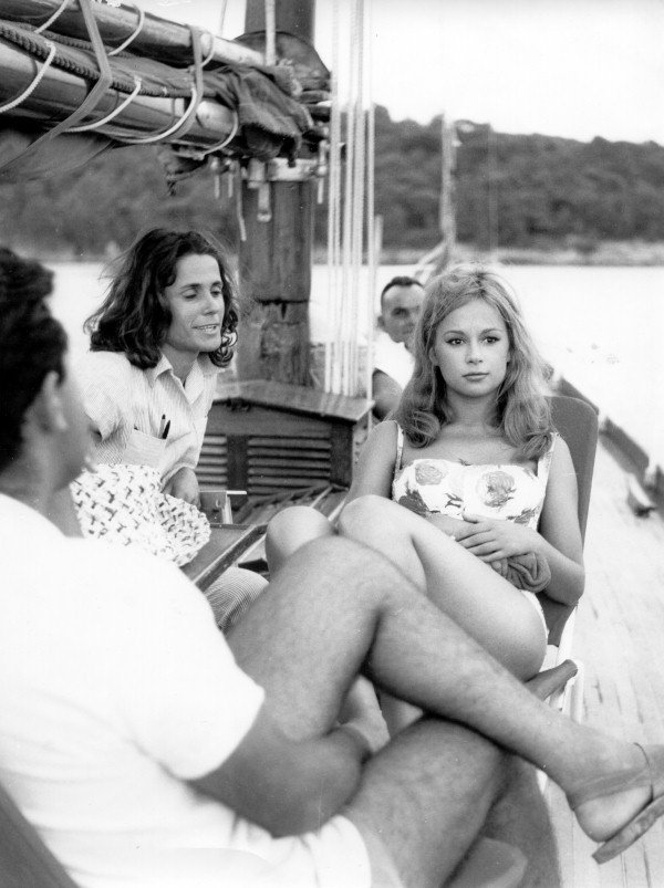  Σπάνιο ηχητικό ντοκουμέντο από εξομολόγηση της Βουγιουκλάκη: «Παίρνω υπνωτικά για να κοιμάμαι» [βίντεο] | iefimerida.gr 7