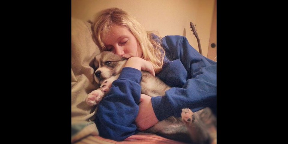 Ο σκύλος την έσωσε από τη βία του συντρόφου της -Μια απίστευτη ιστορία [εικόνες] | iefimerida.gr 6