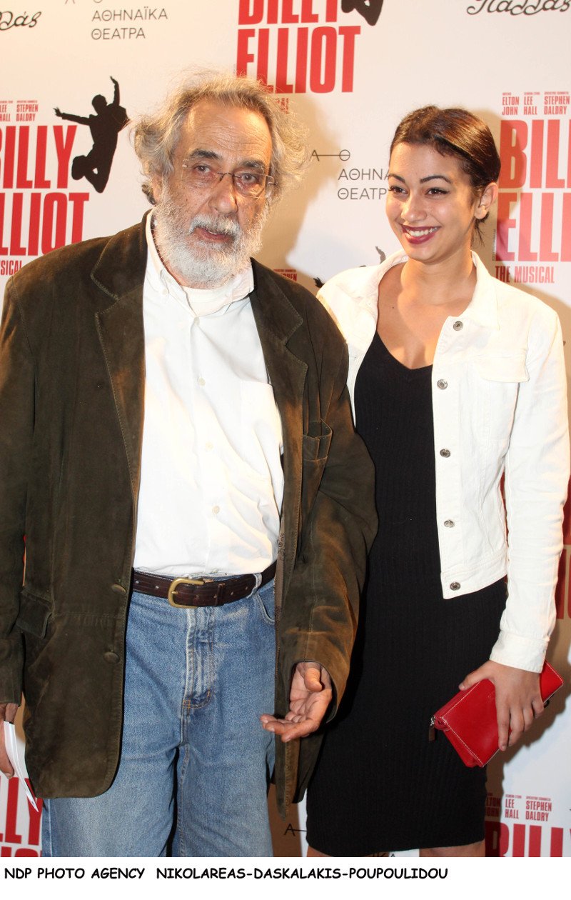 Νέα, φρέσκια, όμορφη: Η μικρή κόρη του Κώστα Αρζόγλου [εικόνες] | iefimerida.gr 0