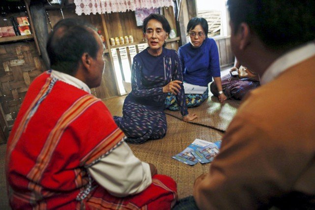 Εκλογές στη Βιρμανία: Φαβορί η διάσημη Suu, Βραβείο Νόμπελ Ειρήνης [εικόνες] | iefimerida.gr 1