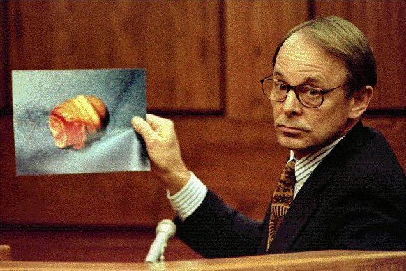 Η γυναίκα που έκοψε και πέταξε το πέος του συζύγου της έχει μια νέα ζωή [εικόνες] | iefimerida.gr 1