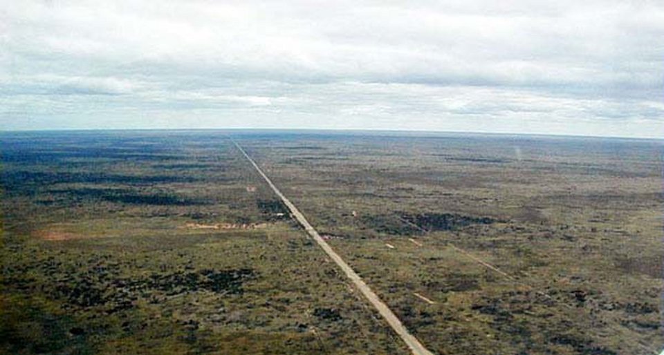 Ο πιο βαρετός δρόμος του κόσμου είναι μια ευθεία 145 χιλιομέτρων [εικόνες] | iefimerida.gr 5