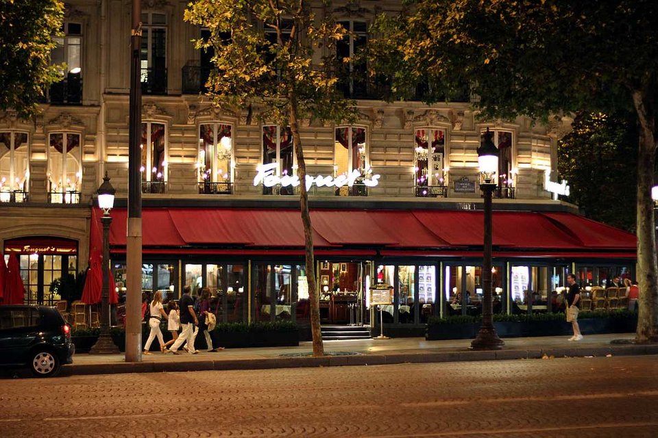 Fouquet's -Το μοναδικό εστιατόριο του Παρισιού που είναι ιστορικό μνημείο [εικόνες] | iefimerida.gr 0