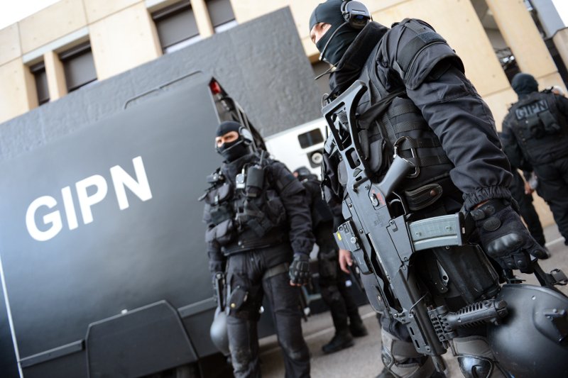 Ποιες είναι οι επίλεκτες ομάδες της γαλλικής αστυνομίας που «κυνηγούν» τους τζιχαντιστές [εικόνες & βίντεο] | iefimerida.gr 4